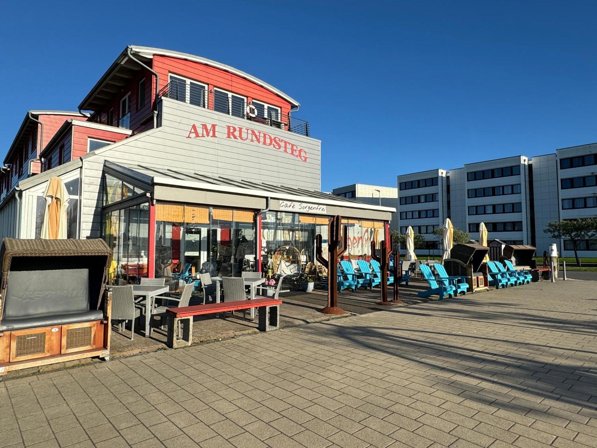 Hausboot Fehmarn Hotel Exterior photo